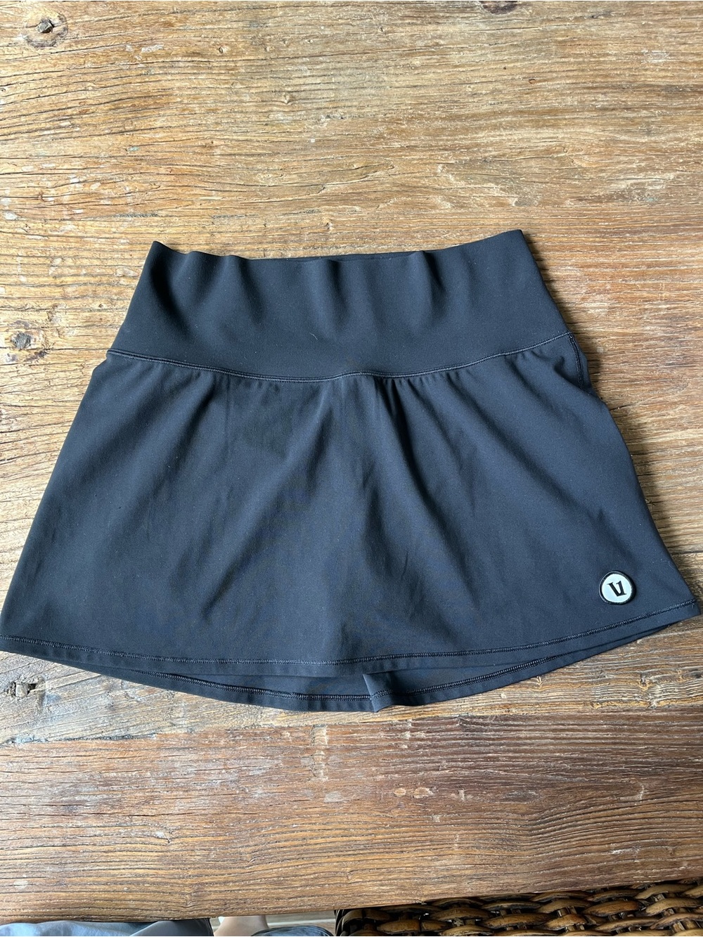 Vuori Black Performance Skirt with Subtle Logo